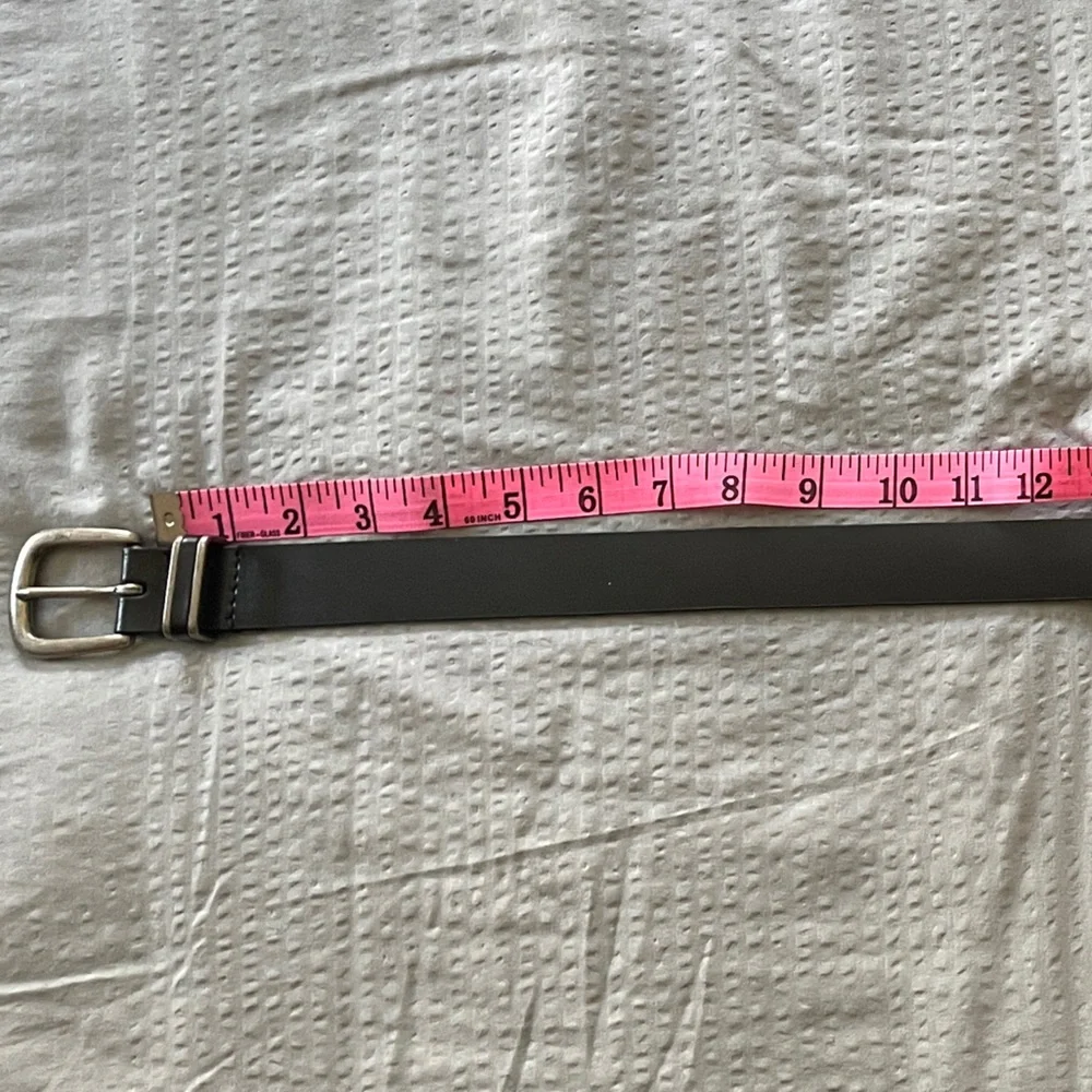 Levi's Belt Boy's Large 30-32 Bonded Black Leather Metal Buckle 12LV0242